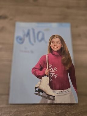 American Girl: Mia (Book 1) - 2008 Girl of the Year - Retired